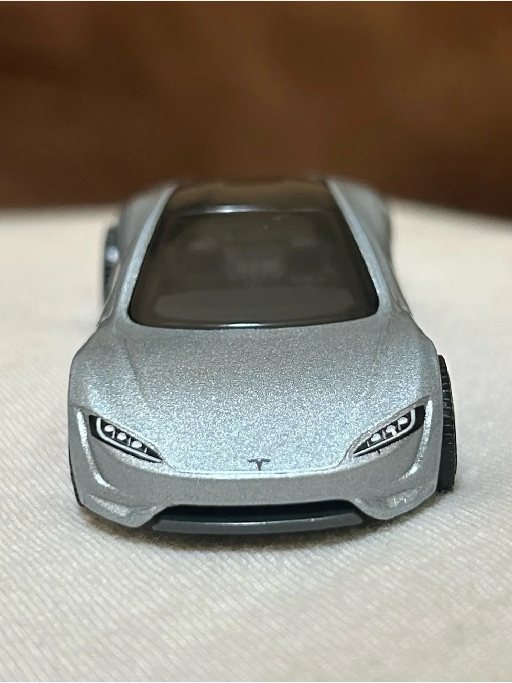 ❌SOLD❌Matchbox Tesla Roadster Silver Metallic 1:64 Scale Loose Diecast Car